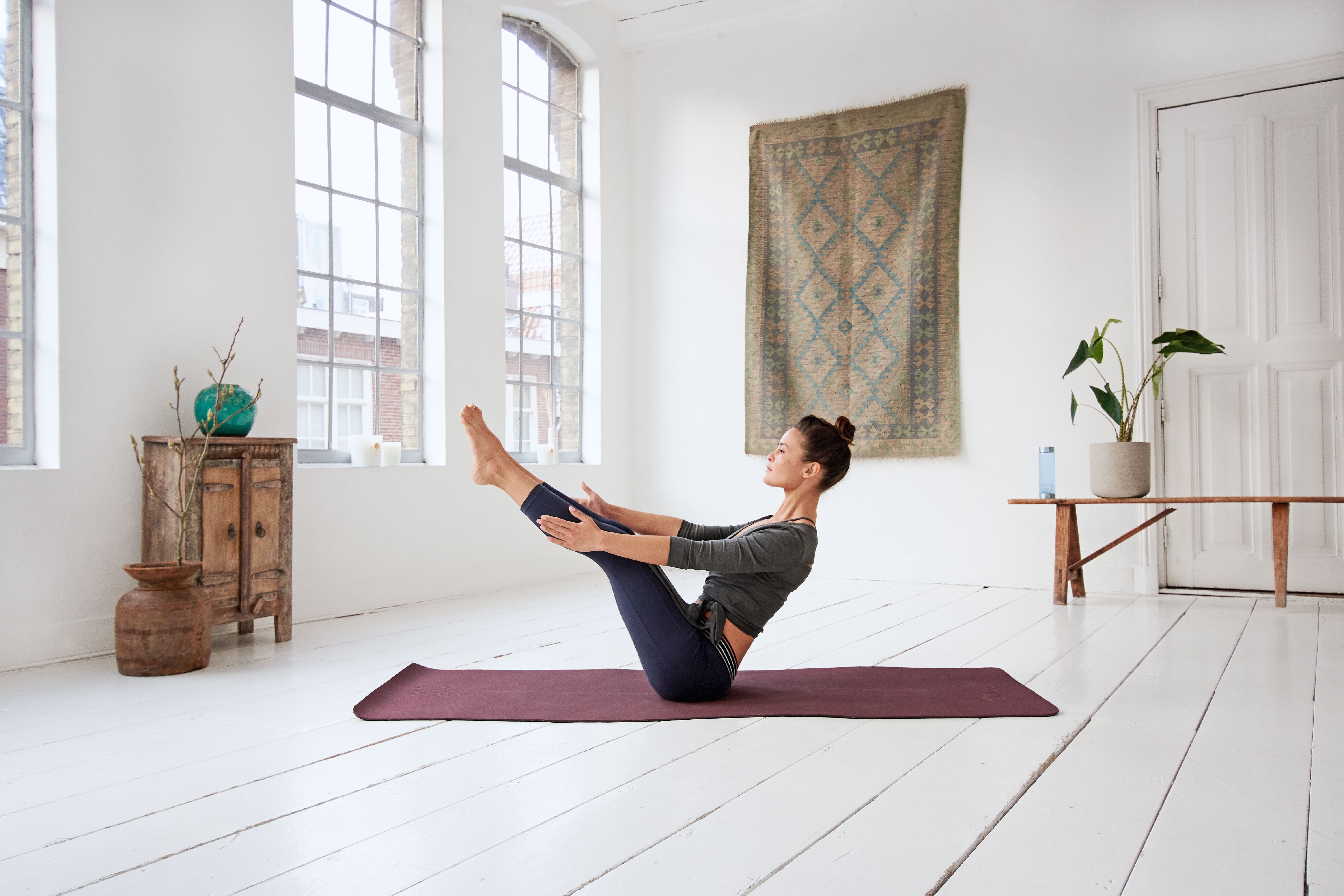 Four easy yoga poses that'll SLASH your blood pressure in 15 minutes | The  Irish Sun